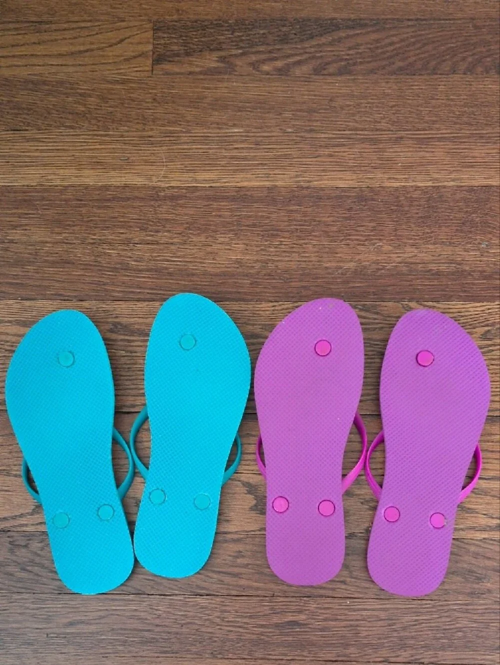 Old Navy Flip Flops in Teal and Bright Purple/Pink